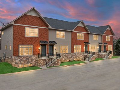 Property at 65 Sanctuary Dr, Valparaiso, IN