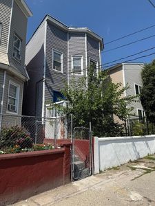 125 Governor St