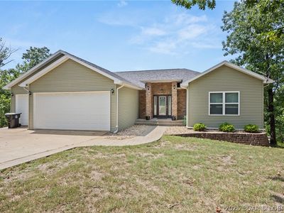 43 Woodland Point