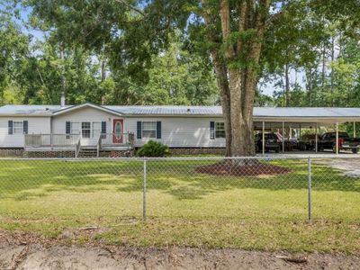 245 NW Genell Loop