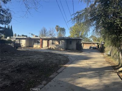 17545 Community St