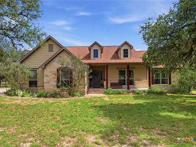 1095 Limerick Ln