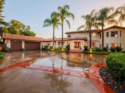 3351 Red Mountain Heights Dr