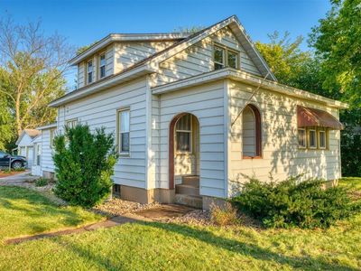 2308 Bainbridge STREET