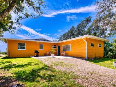 1391 Alligator Dr