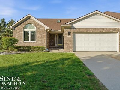791 Snowbird Cir E