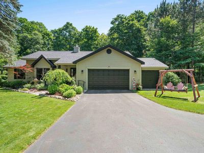 4490 Marykris Ln