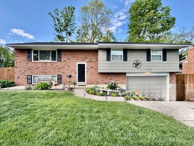 6414 Carnation Rd