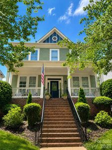 122 Gresham Ln