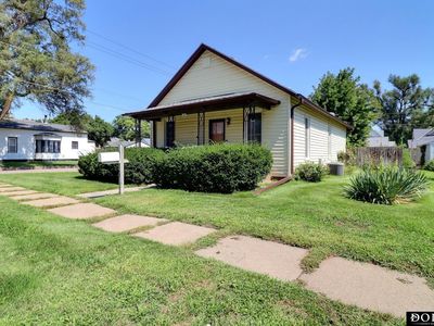 146 N Maple St
