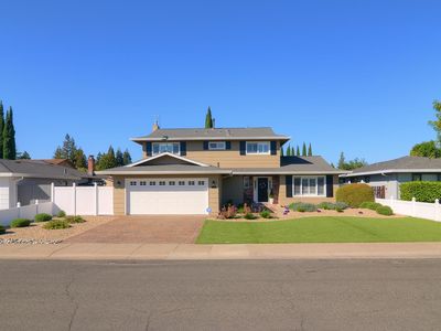 7110 Westmoreland Way