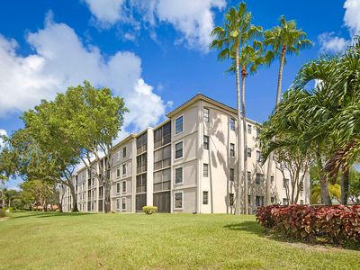 6037 Pointe Regal Circle #301