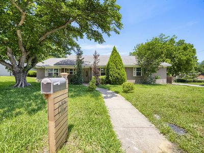 Property at 917 Stratford Dr, Bedford, TX