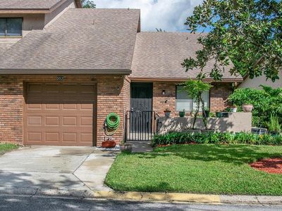 352 GOLFSIDE COVE #352