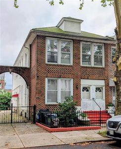 1855 66th St