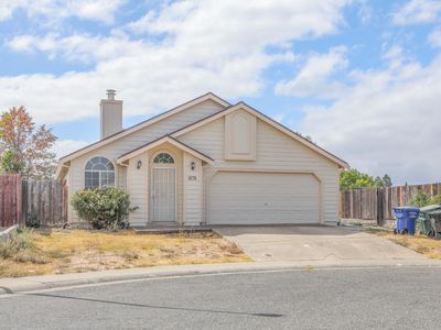 8274 Golden Park Ct