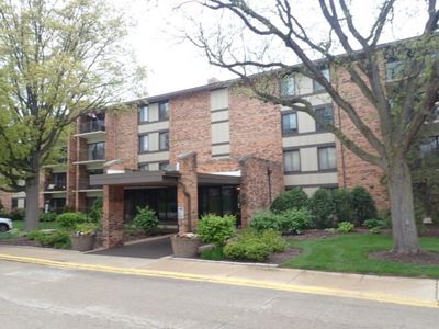 301 Lake Hinsdale Dr APT 209