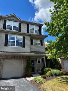 Property at 105 Hawk Ct, Hummelstown, PA