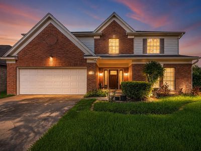 9327 Restover Ln