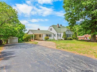 4425 Old Winston Rd