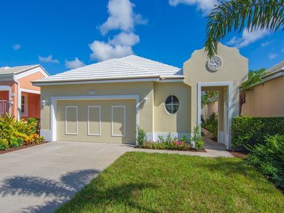 1410 Saint Catherines Cir