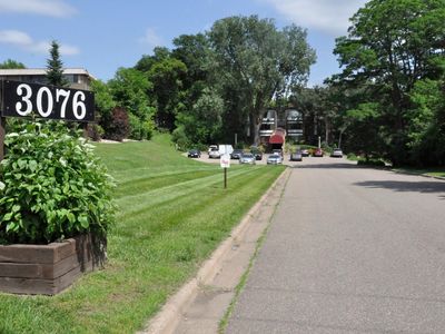 3076 Lexington Ave N APT A5