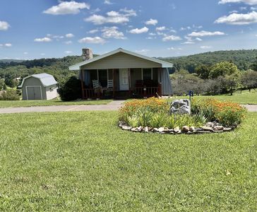 437 Alpine Crest Rd
