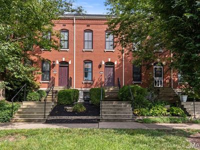 3330 Shutten Way