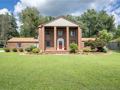 15 Forest Drive