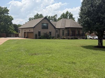 1709 Wrencrest Dr