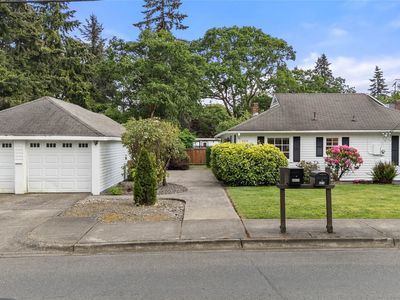 6614 100th Street SW