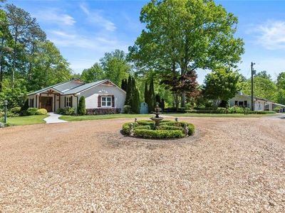 155 Crowe Rd