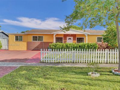371 NW 42nd St