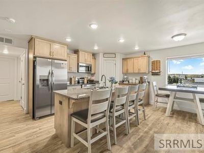 238 Ella Ln