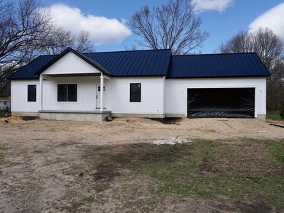 2336 Macarthur Rd
