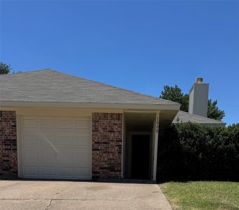 1008 Irene St