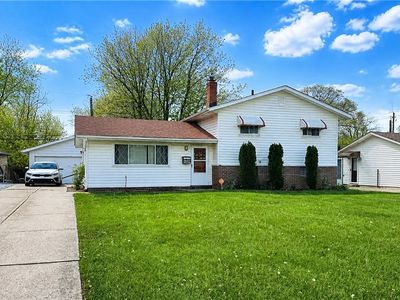 Property at 5532 Vickie Ln, Bedford Heights, OH