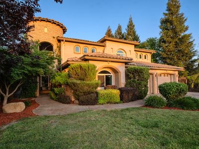 1430 N Linwood Street