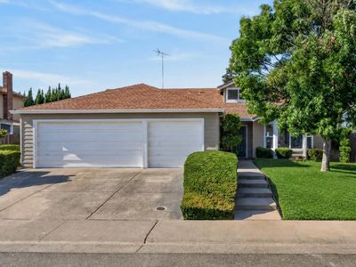 9055 Grouse Meadow Dr