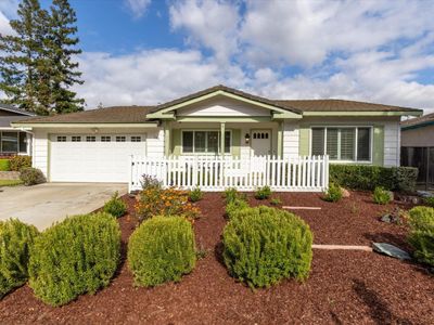 786 Sunset Glen Dr