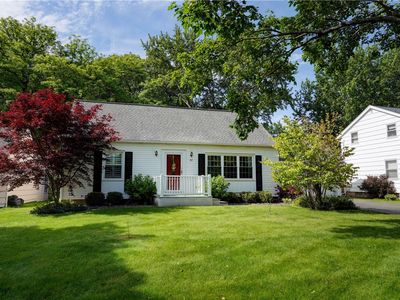 155 Lake Meadow Dr