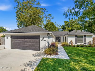 1810 OLIVE Court