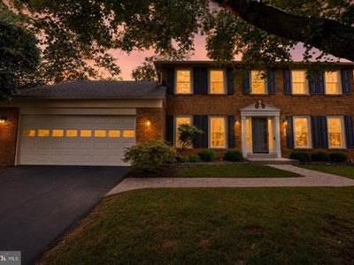 9904 Marquand Dr