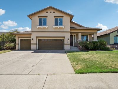 1037 Halidon Way
