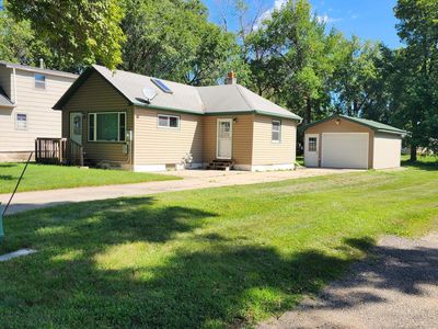 Property at 411 15th St SE, Willmar, MN