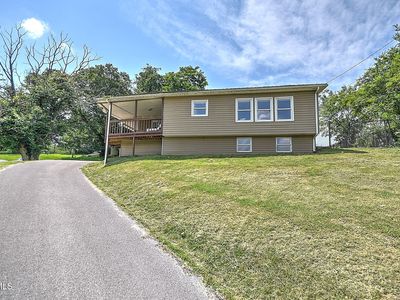 Property at 7613 Reedy Creek Rd, Bristol, VA