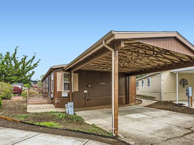 11432 SW Royal Villa Dr