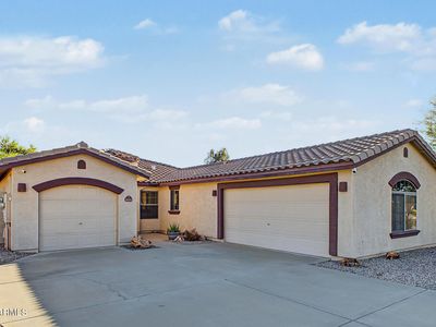 2521 W DARREL Road