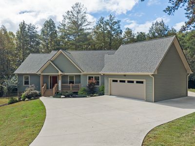 252 Yonah Way