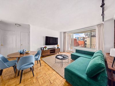 1160 3rd Ave APT 9A